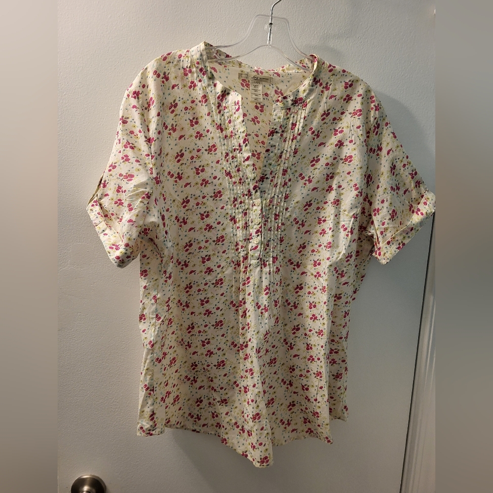 Levi cotton floral shirt size Large